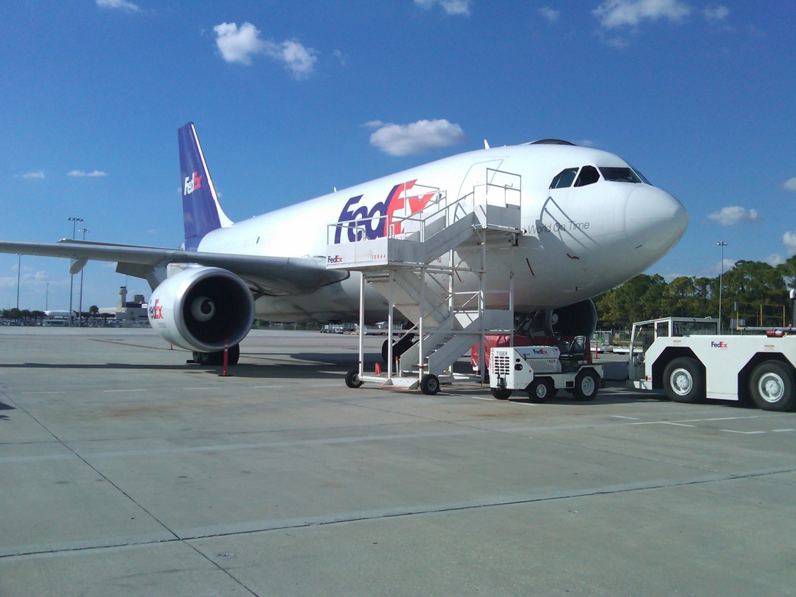 Fedex1