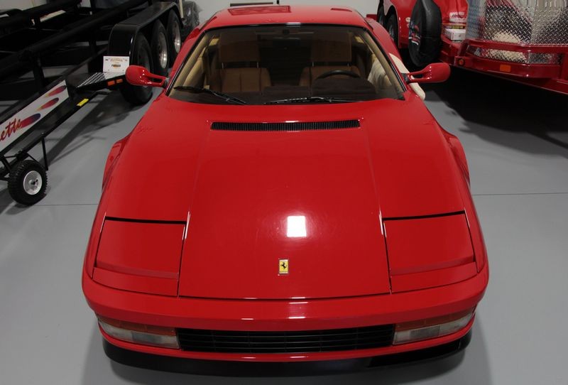 Ferrari Testarossa with Swirls