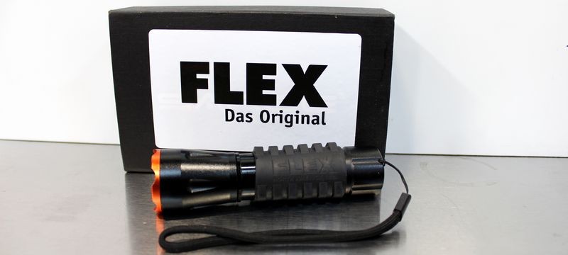 FLEX Swirl Finder Light for inspecting car paint car detailing