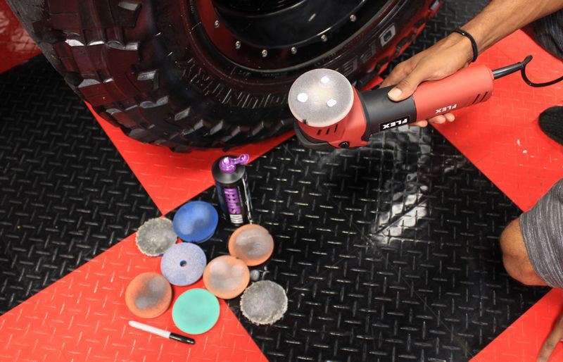 FLEX XFE 7-12 80 New FLEX 3 inch Mini Polisher Mike Phillips