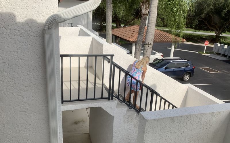 FLEX_Stairs_01