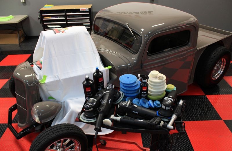 Full BLOWN RUPES on a Full Blown 1936 Ford Streetrod Mike Phillips