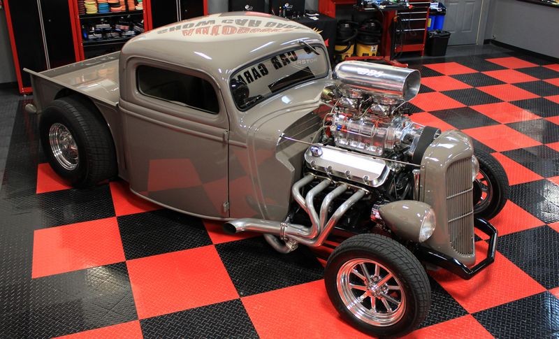 Full BLOWN RUPES on a Full Blown 1936 Ford Streetrod Mike Phillips