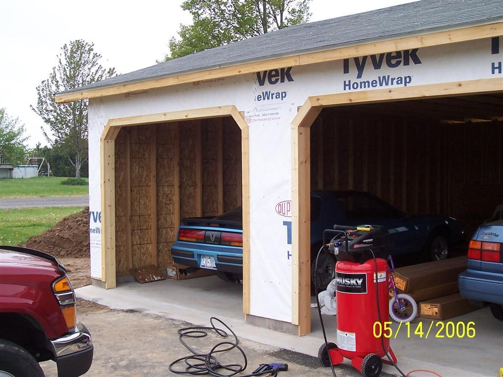 Garage_5_14_06_003_Medium_