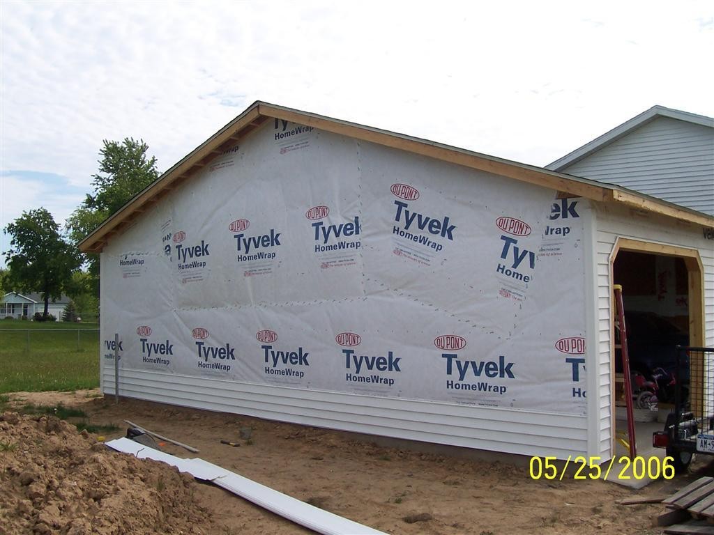 Garage_5_25_06_002_Medium_