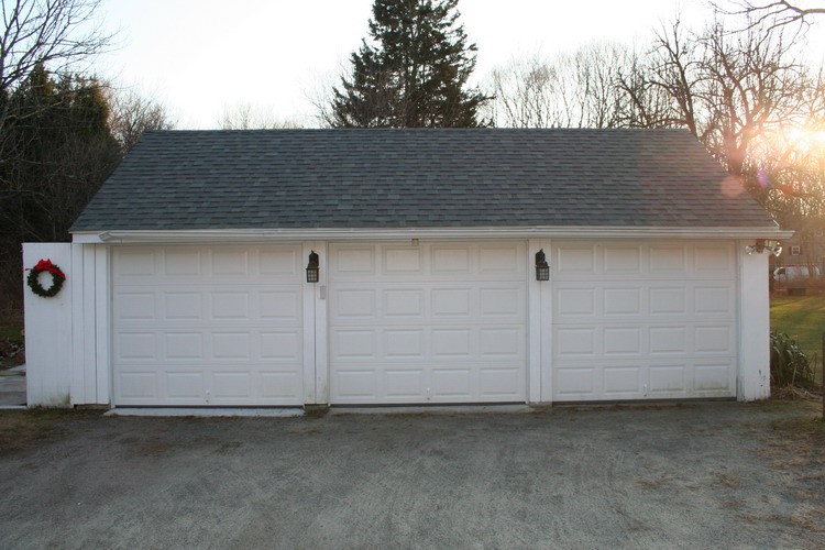Garage_jpg