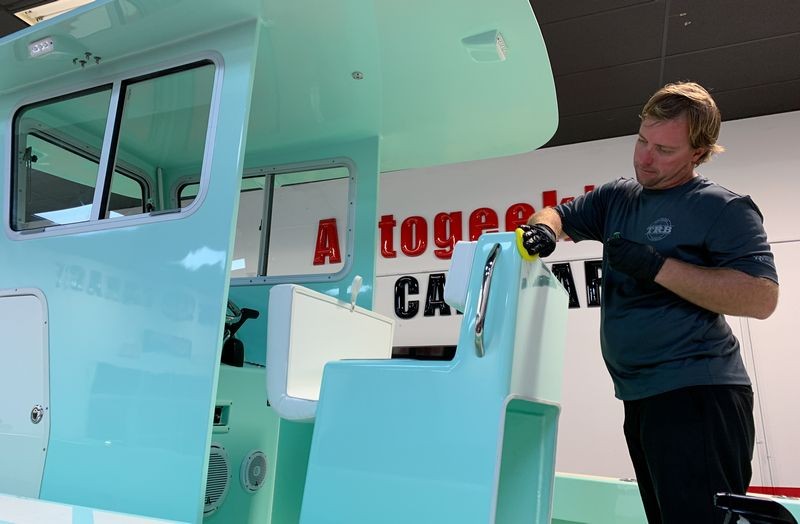 Gelcoat Ceramic Coating Marine Wetanding Oxidation Detailing Class