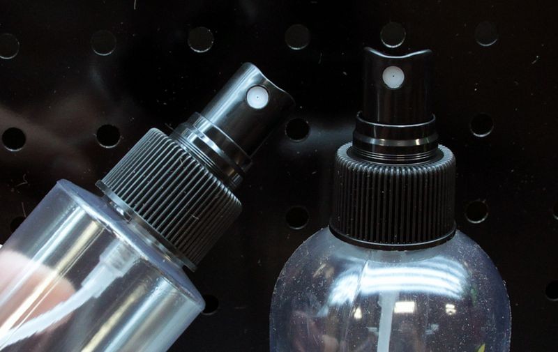 Glass Polishing Water Spray  Bottles at Autogeek