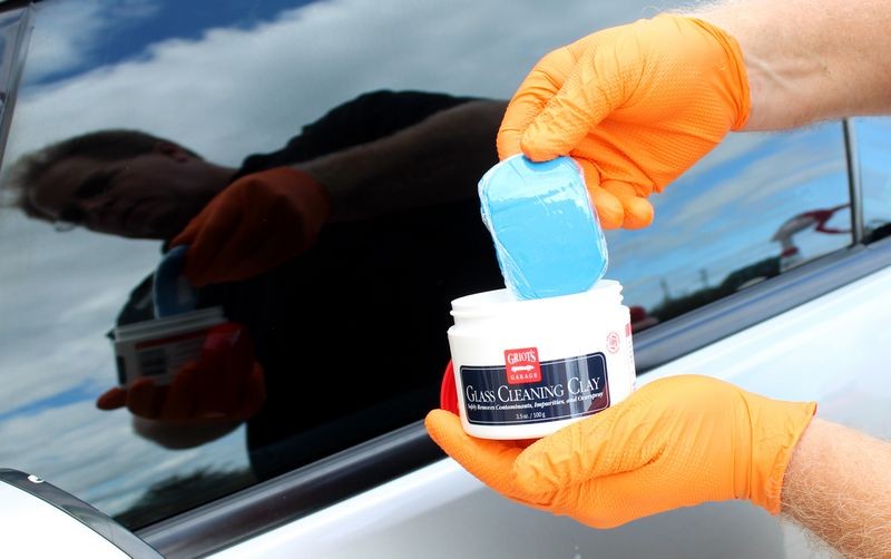 Griots Fine Glass Polish Removing water spots Mike Phillips