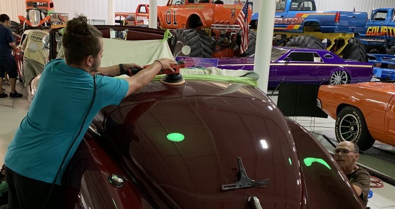 Griots Garage BOSS Detailing Class Mike Phillips