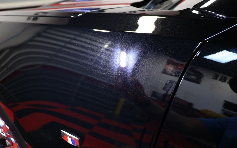 Griots Garage THE BOSS LED Swirl-Finder Light
