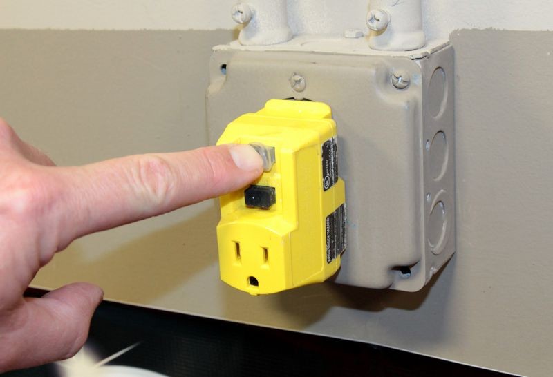 Ground Fault Interrupter for Safety by Mike Phillips