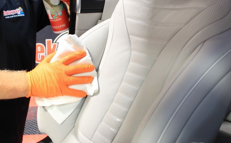 GTechniq Tri-Clean and Leather Guard Mike Phillips