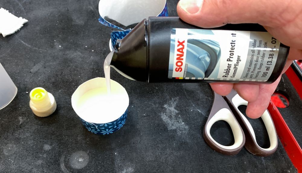 GummiPfleger SONAX Door Rubber Gasket Protectant