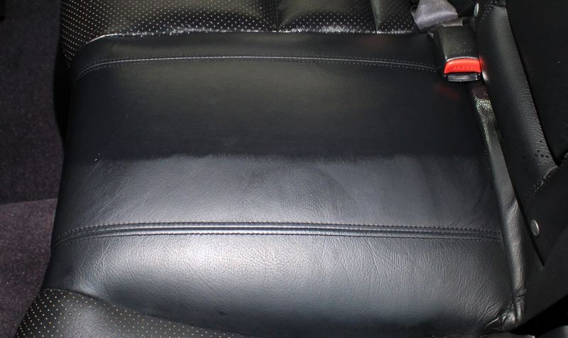 GYEON Q2M Leather Cleaner and GYEON Q2 Leather Coat by Mike Phillips