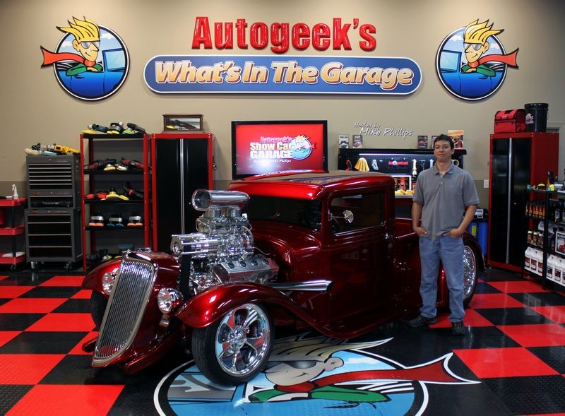 Hemi Engine in a 1934 Ford on the set of Autogeek's &amp;quot;What's in the