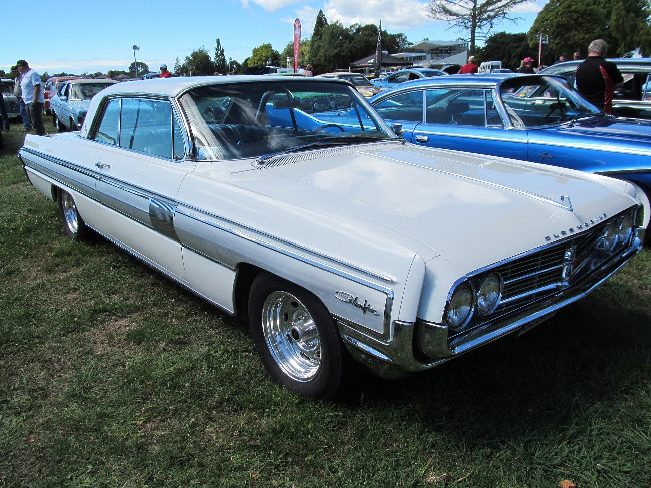 Hospice_Car_Show_015a