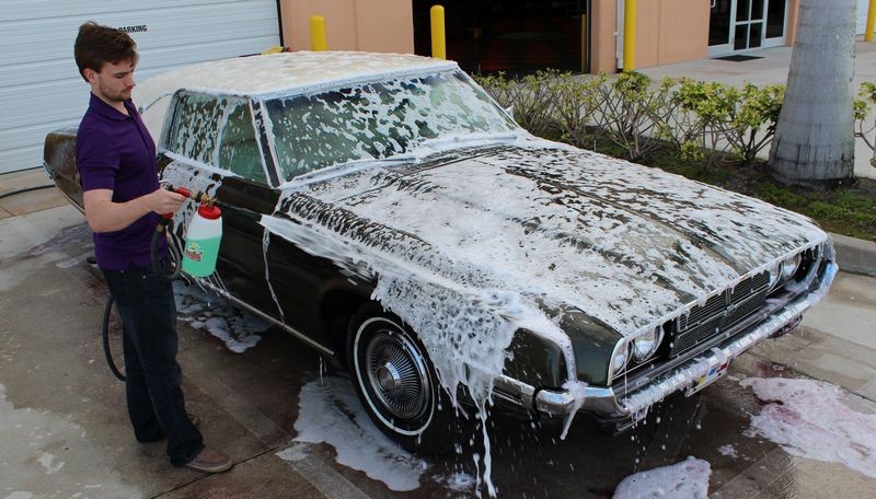 How to Aggressive Wash before machine buffing Mike Phillips