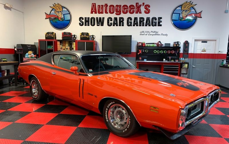 How to clean and protect a vinyl top on a 1971 Charger RT