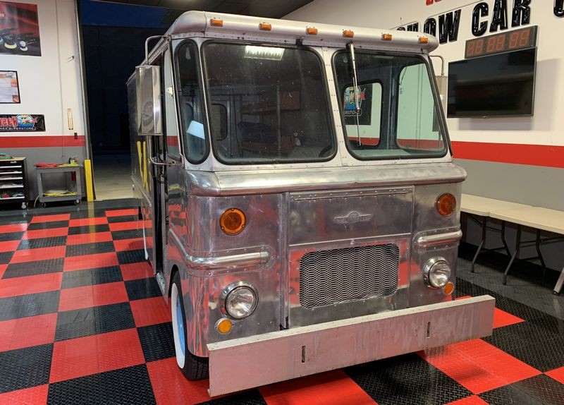 How to polish aluminum airstream b24 tanker truck Mike Phillips