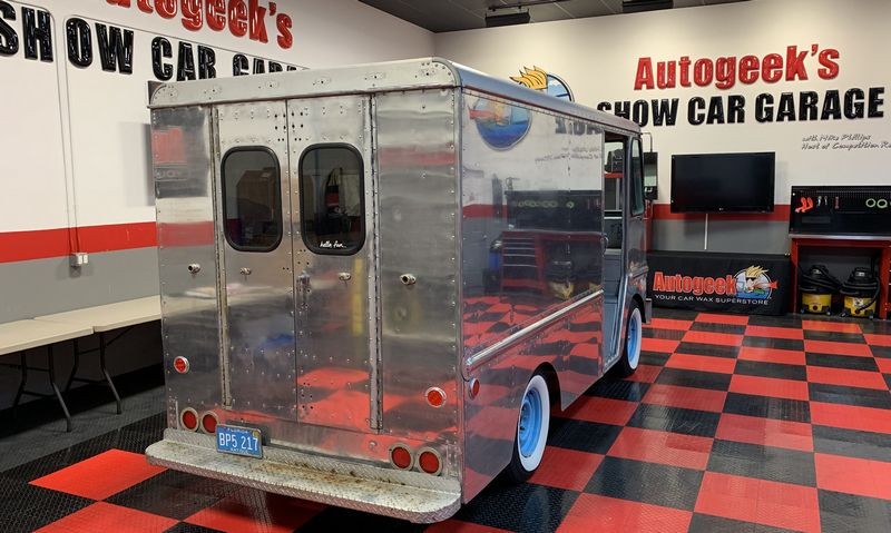 How to polish aluminum airstream b24 tanker truck Mike Phillips