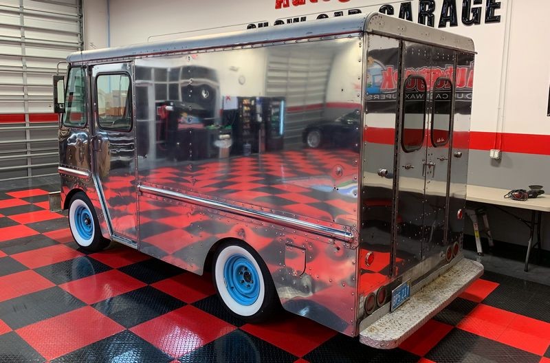 How to polish aluminum airstream b24 tanker truck Mike Phillips