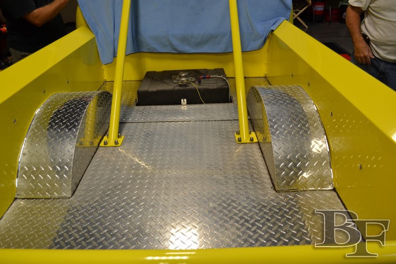 how to polish aluminum diamond plate