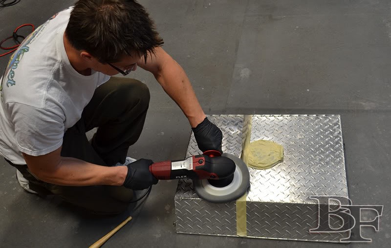 how to polish aluminum diamond plate