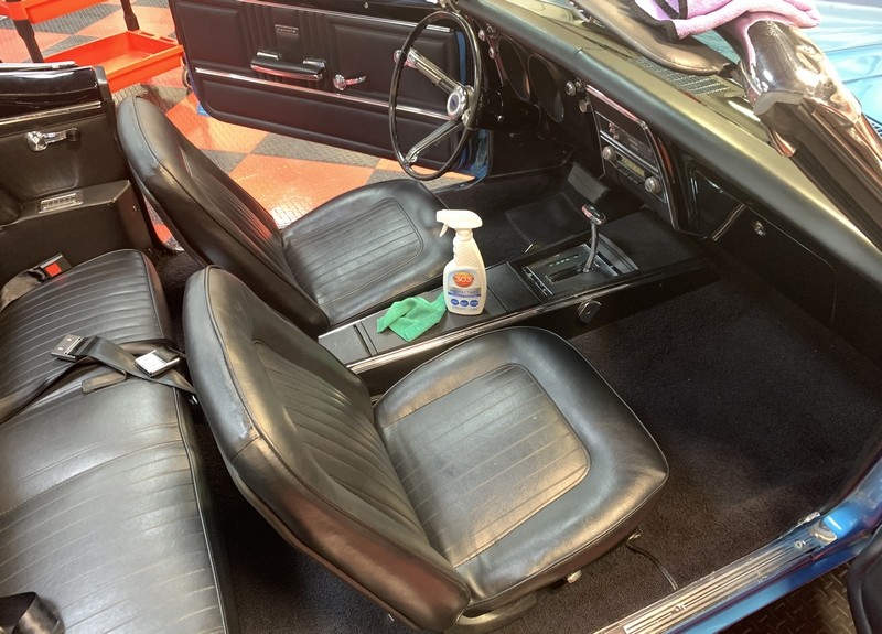 How to use 303 Aerospace Protectant to Restore Vinyl Seats Mike Phillips