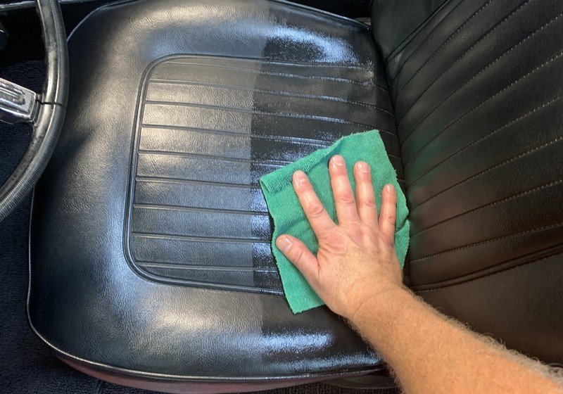How to use 303 Aerospace Protectant to Restore Vinyl Seats Mike Phillips