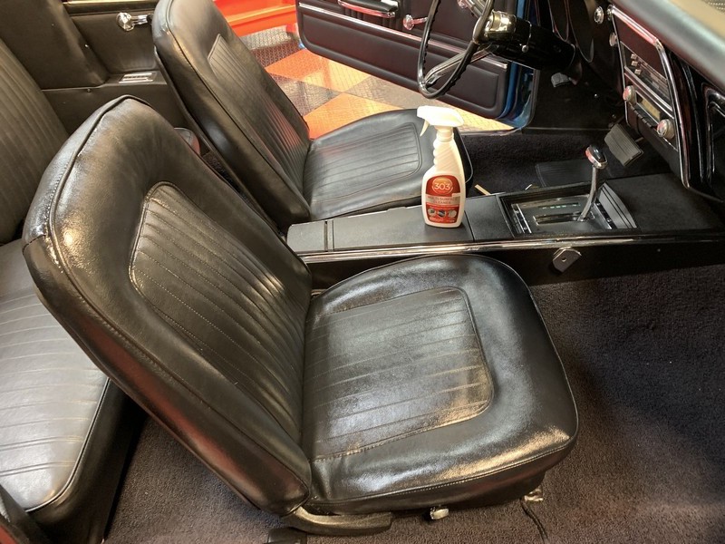 How to use 303 Aerospace Protectant to Restore Vinyl Seats Mike Phillips