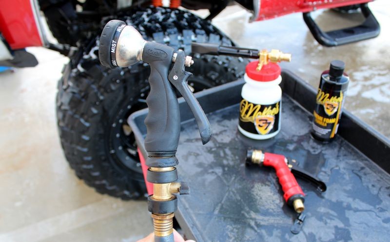 How to use a foam gun to wash your car Mike Phillips
