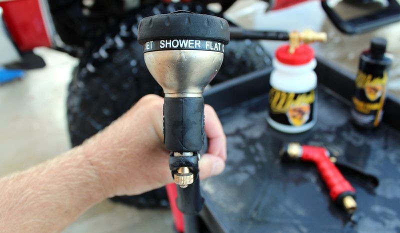 How to use a foam gun to wash your car Mike Phillips