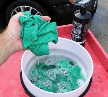 how to wash a ceramic coated car