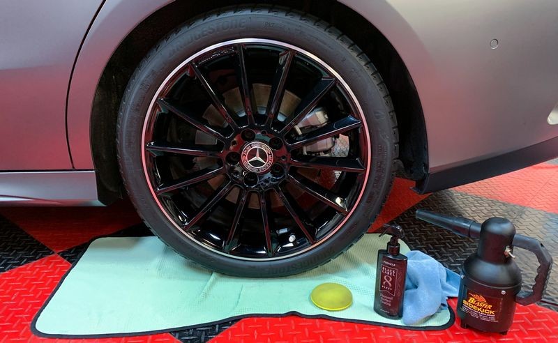 How to wash wheels and tires INSIDE without a water hose by Mike Phillips