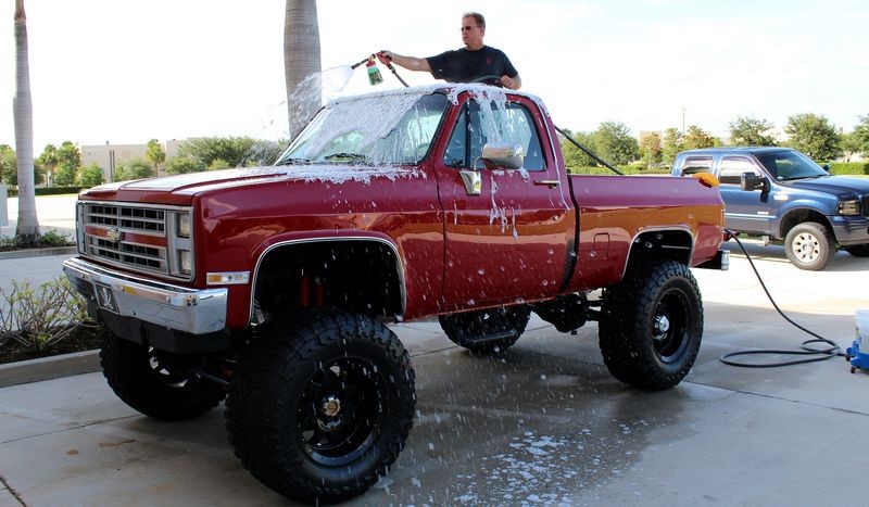 How to wash your car with a foam gun by Mike Phillips