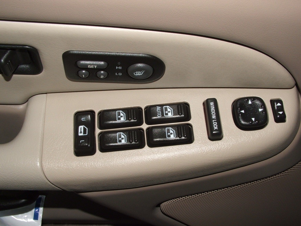 Interior_Detail_Driver_Door_After