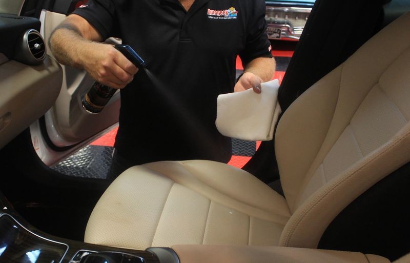 Jay Leno Garage Leather Cleaner Conditioner Mike Phillips Autogeek