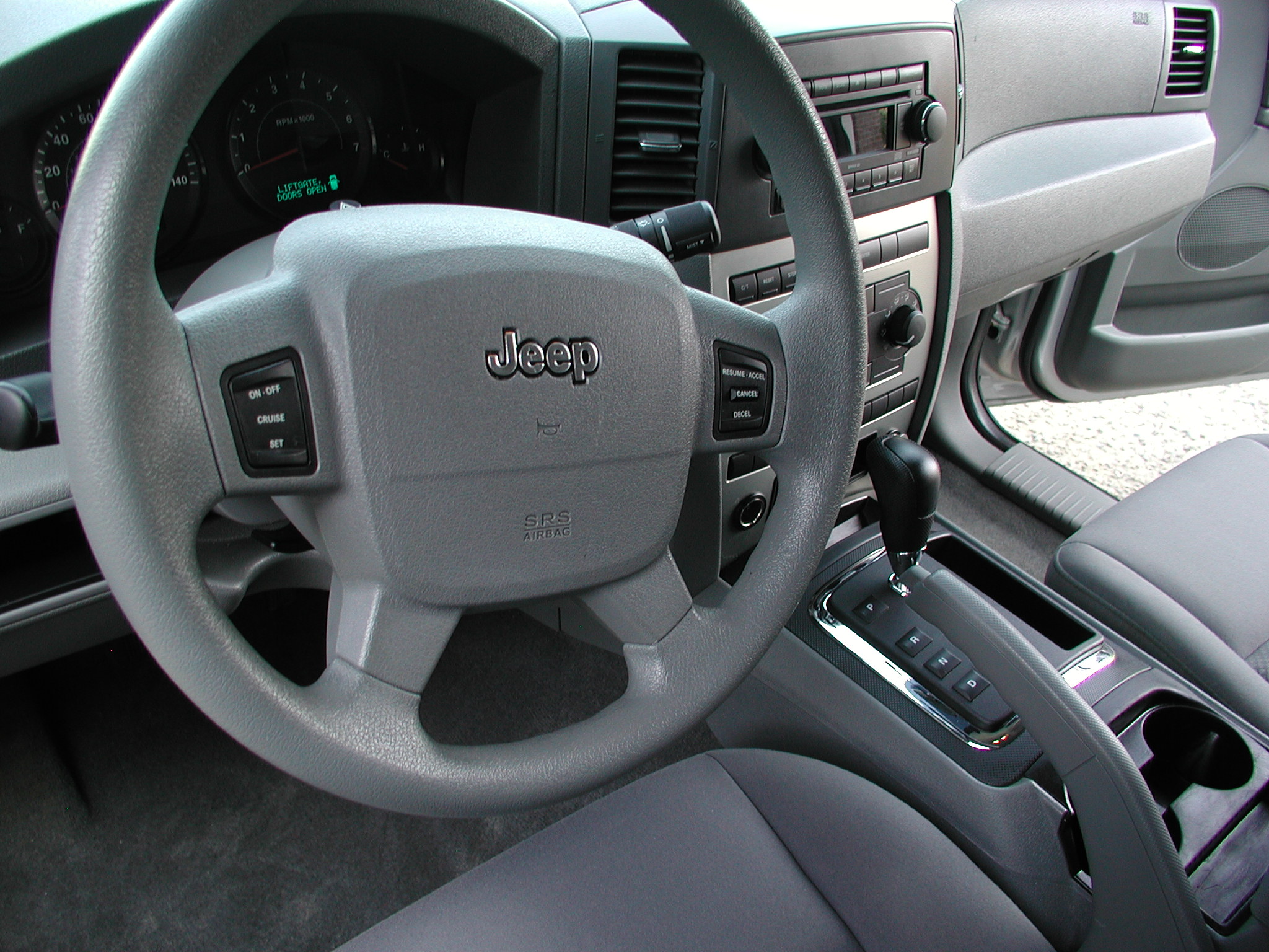 Jeep_after_detailing_steering_wheel