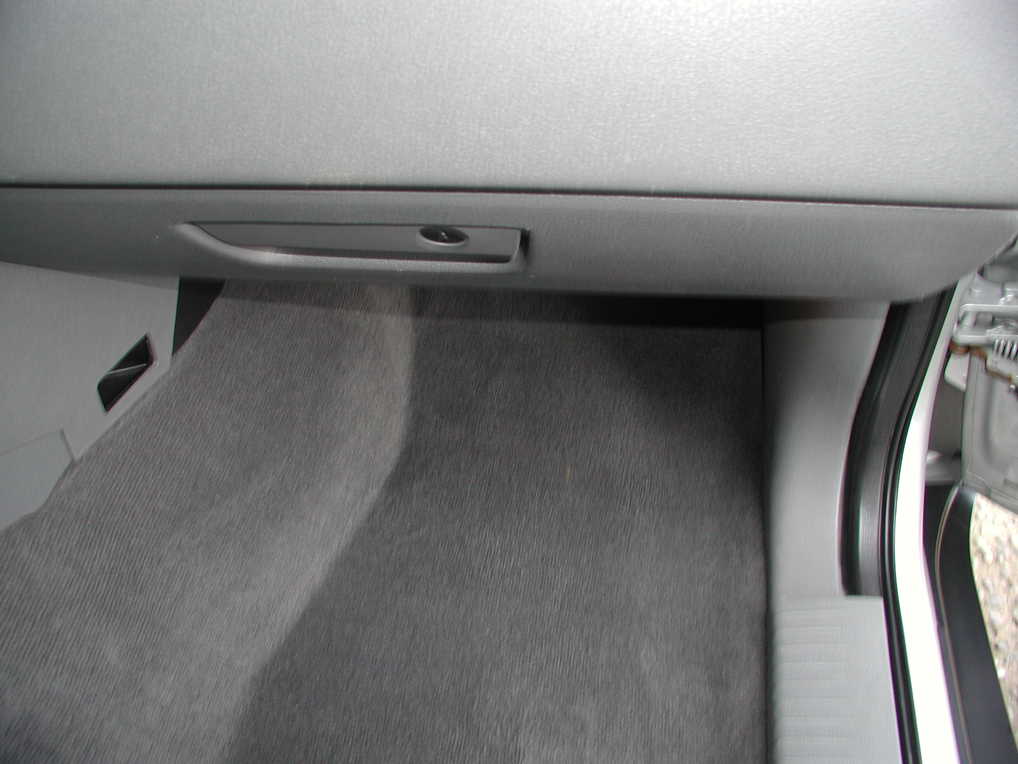 Jeep_inside_after_floor