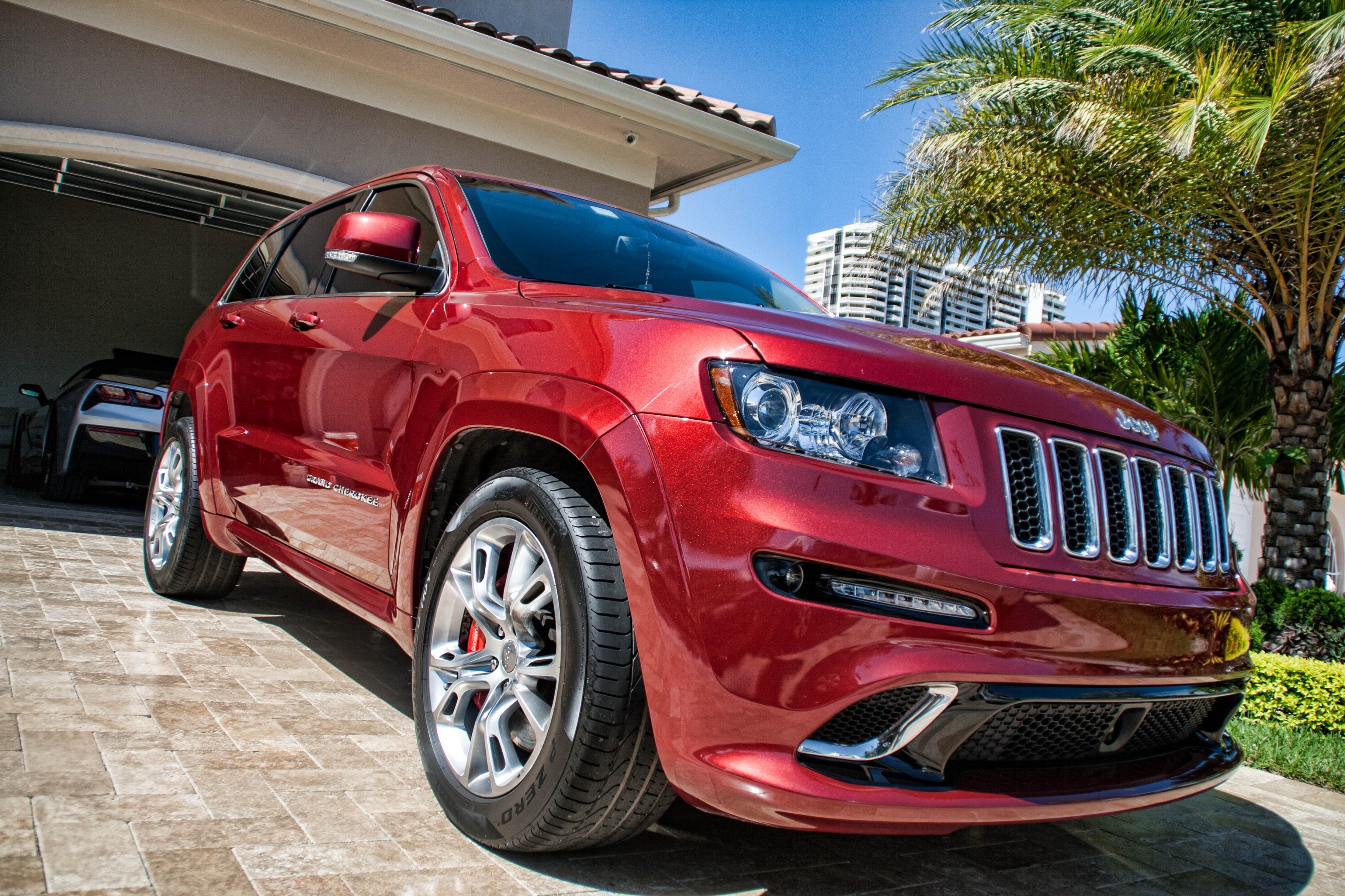 jeep_srt_ext