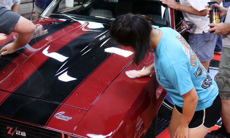 Jewel of a Camaro - Dont touch - Wet Paint