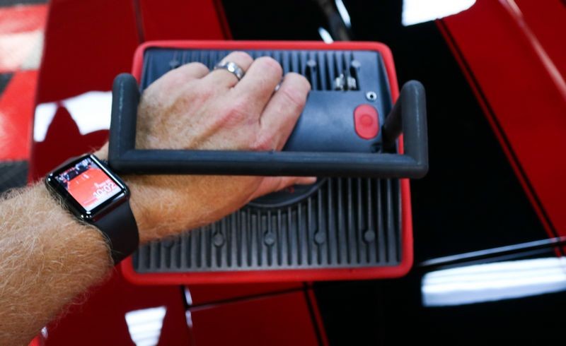 Jewel of a Camaro - Dont touch - Wet Paint