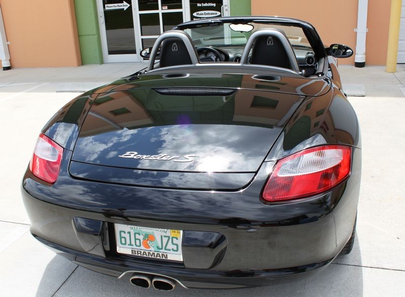 Joe The Detailer Black Porsche Show Car Finish