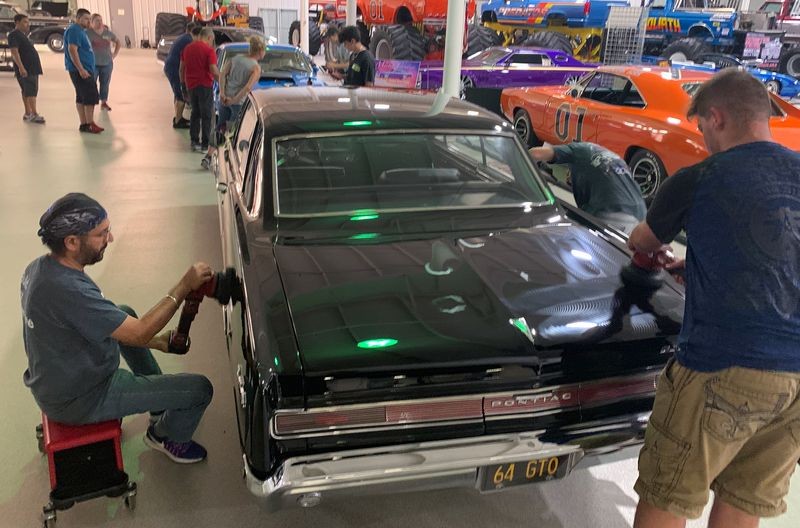 Learn to detail cars for spare cash mike phillips