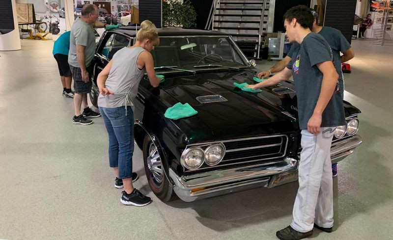 Learn to detail cars for spare cash mike phillips