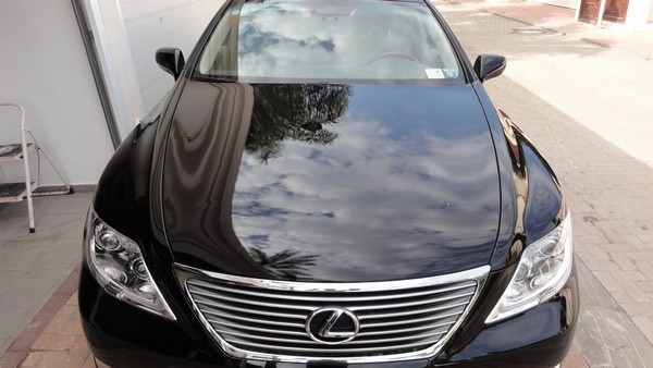 Lexus LS 460 Black polish, wax, detailing by Sharkpolitur