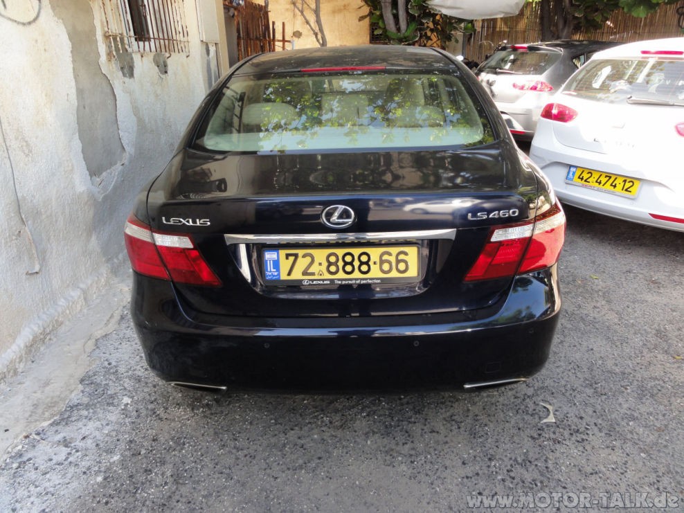 Lexus LS 460 Dark Blue by Sharkpolitur