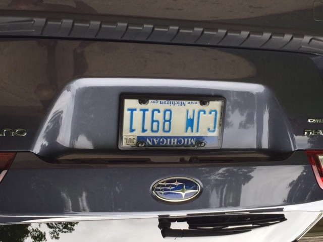 licence_plate_frame