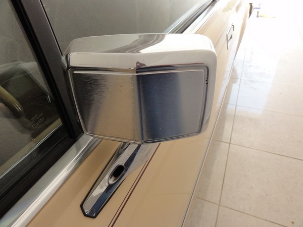 Lincoln Continental Mark VI 1982 2 door